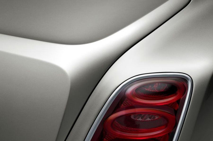  Bentley Mulsanne 2010 года  (фото 131 из 262)